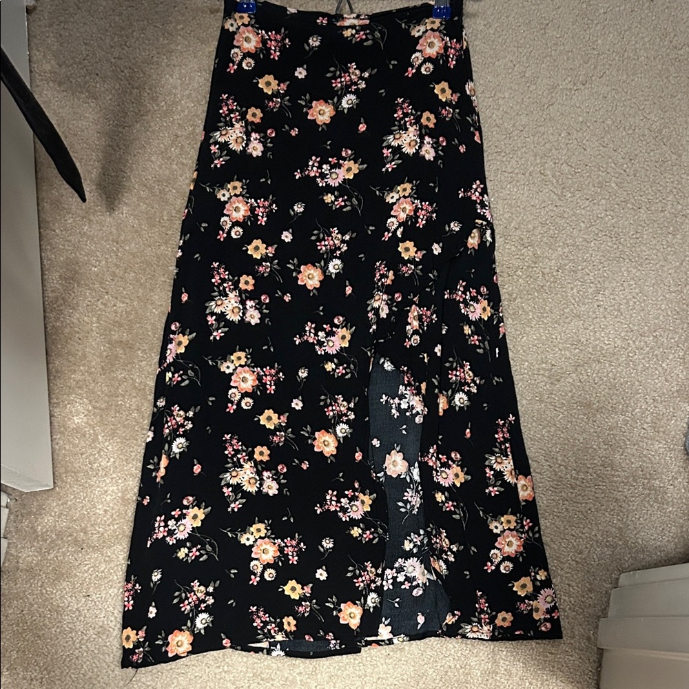 Rewind Black Floral Maxi Skirt